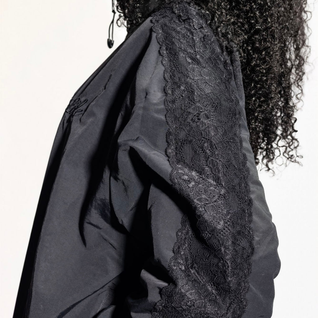 Soft Life Shell Jacket “STEALTH”